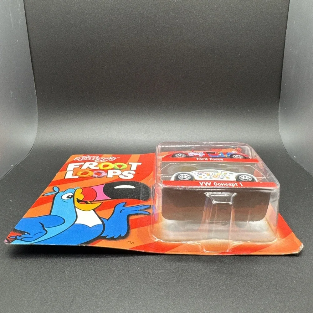 Matchbox‎ Kelloggs Froot Loops Ford Focus & VW Concept 1 - 2001